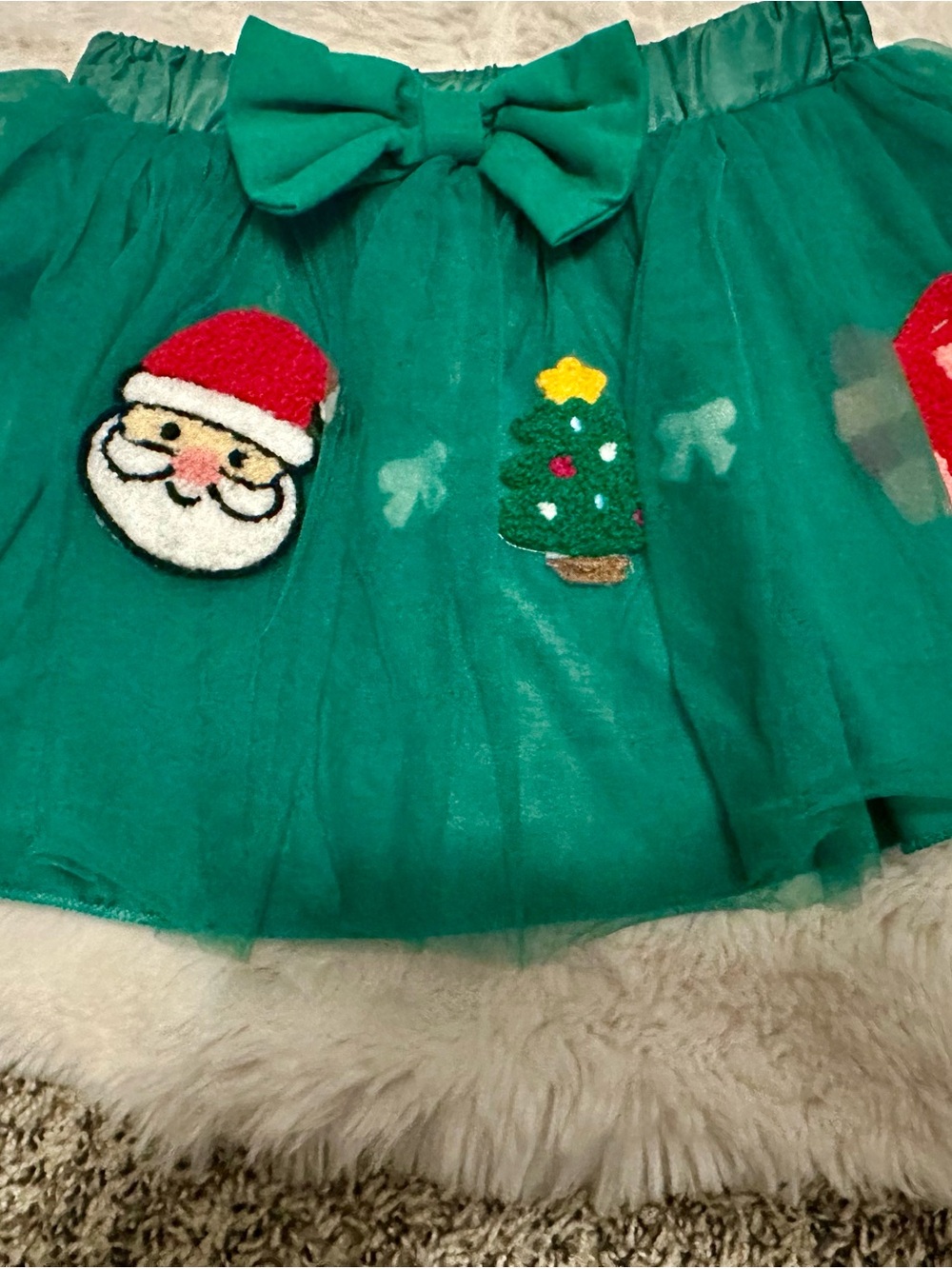 Girls Green Holiday Tulle Skirt with Festive Appliqués - 2-3 year